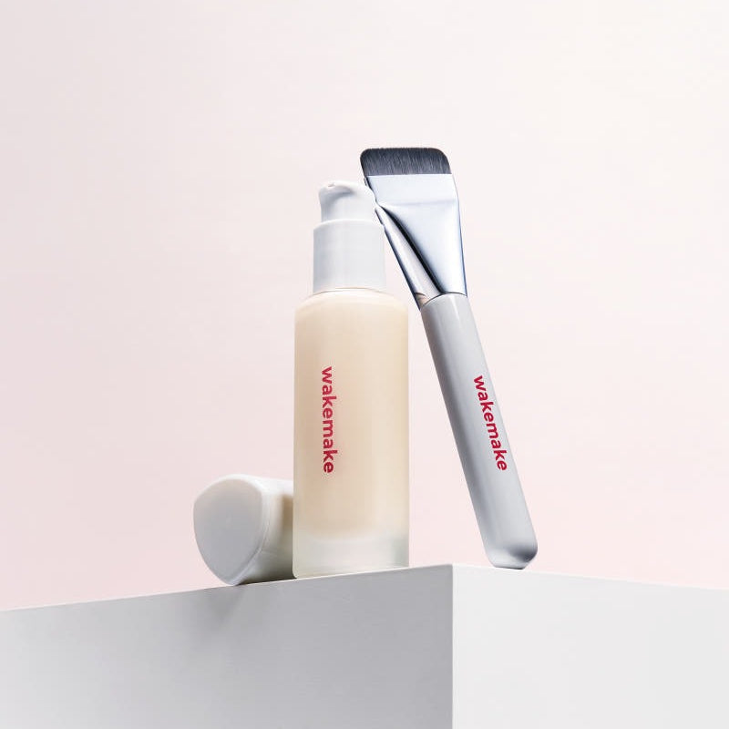 WAKEMAKE Water Velvet Cover Foundation 30ml / SPF30 PA++